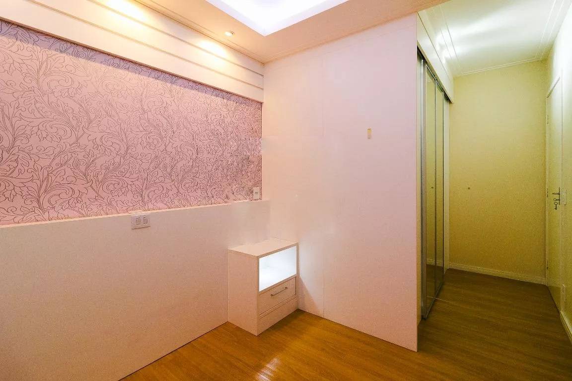 Apartamento à venda com 2 quartos, 55m² - Foto 12