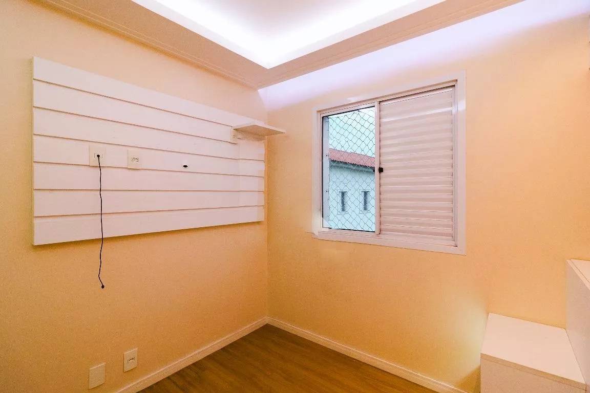 Apartamento à venda com 2 quartos, 55m² - Foto 13