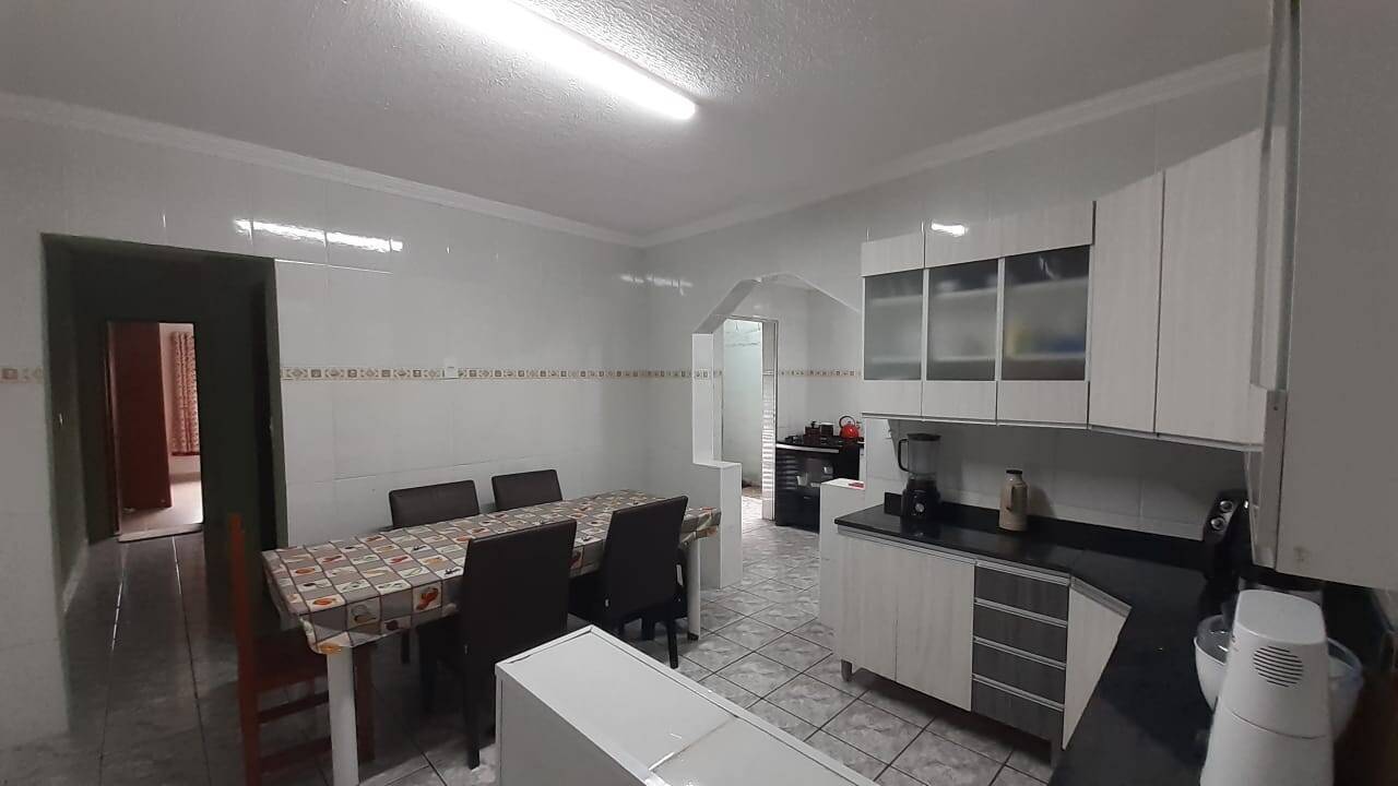 Sobrado, 4 quartos, 124 m² - Foto 1