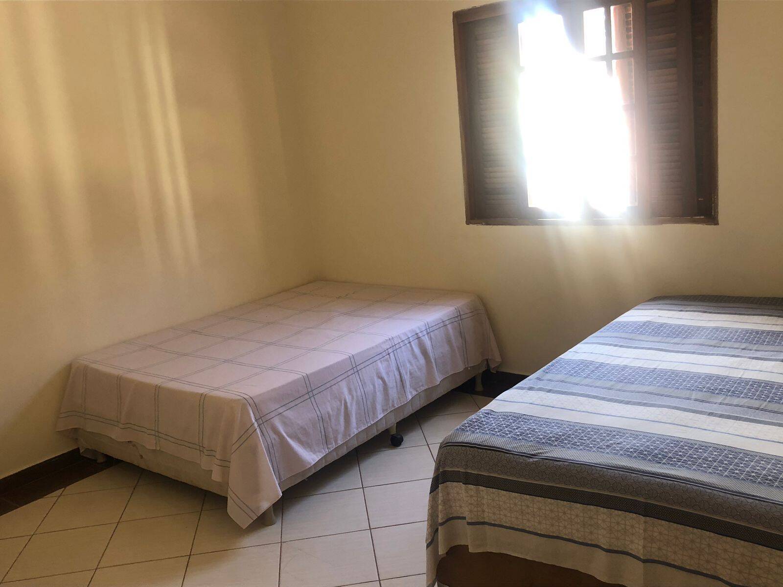 Chácara à venda com 3 quartos, 2500m² - Foto 9