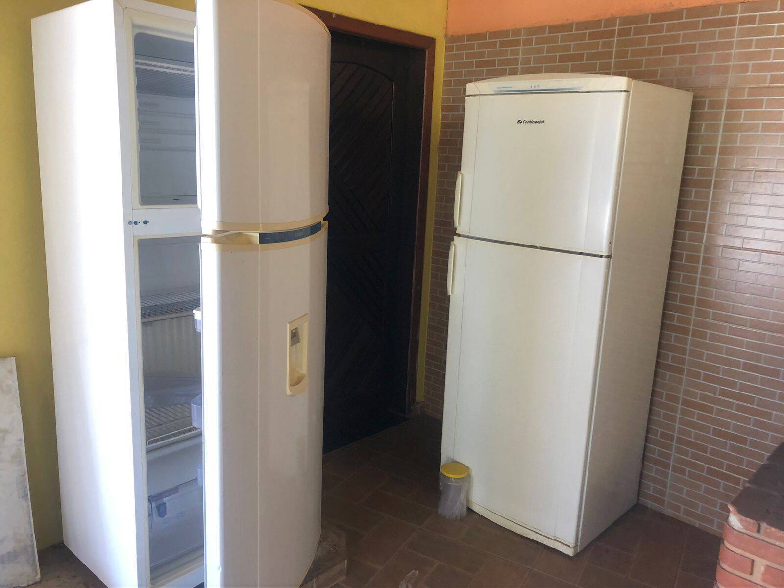 Chácara à venda com 3 quartos, 2500m² - Foto 11