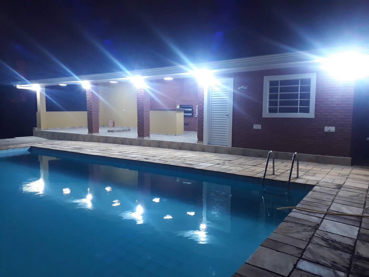 Casa à venda com 4 quartos, 440m² - Foto 18