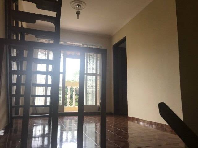 Casa à venda com 4 quartos, 336m² - Foto 2