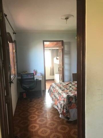 Casa à venda com 4 quartos, 336m² - Foto 3
