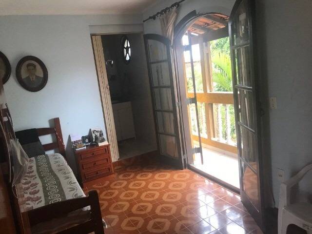 Casa à venda com 4 quartos, 336m² - Foto 6