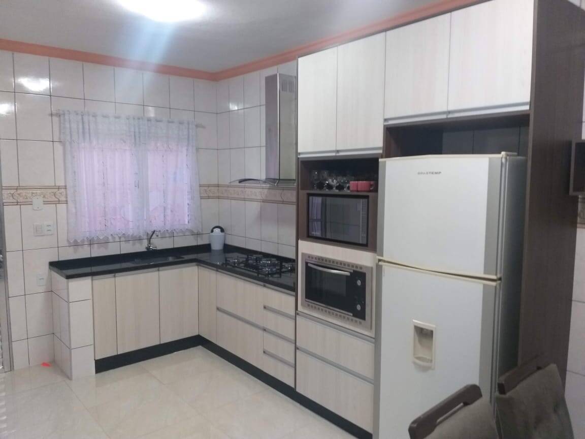 Casa à venda com 2 quartos, 177m² - Foto 3