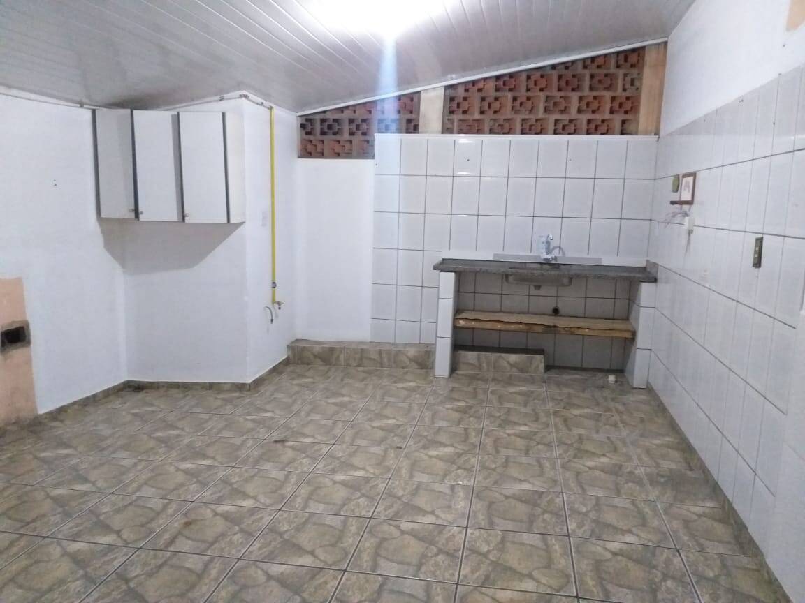 Casa à venda com 2 quartos, 177m² - Foto 8
