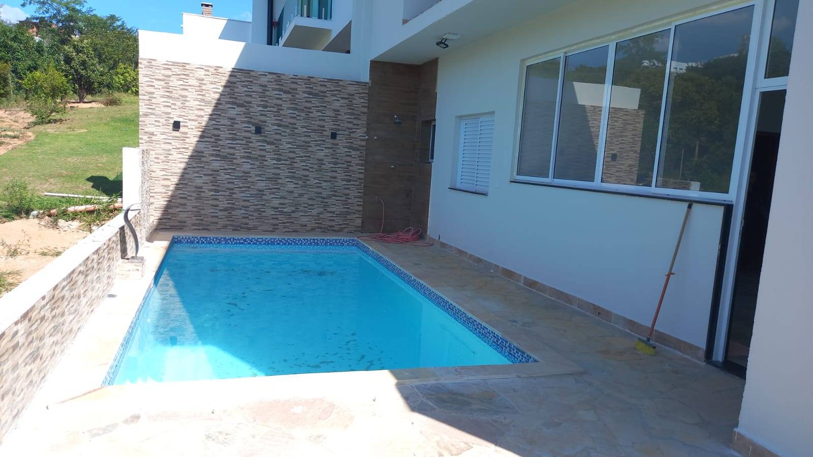 Casa de Condomínio à venda com 4 quartos, 228m² - Foto 19