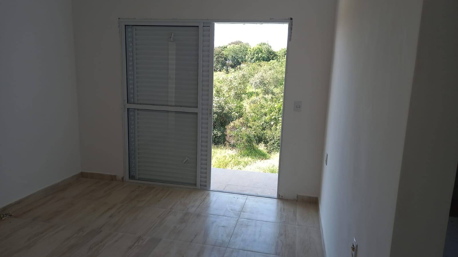 Casa de Condomínio à venda com 4 quartos, 228m² - Foto 5