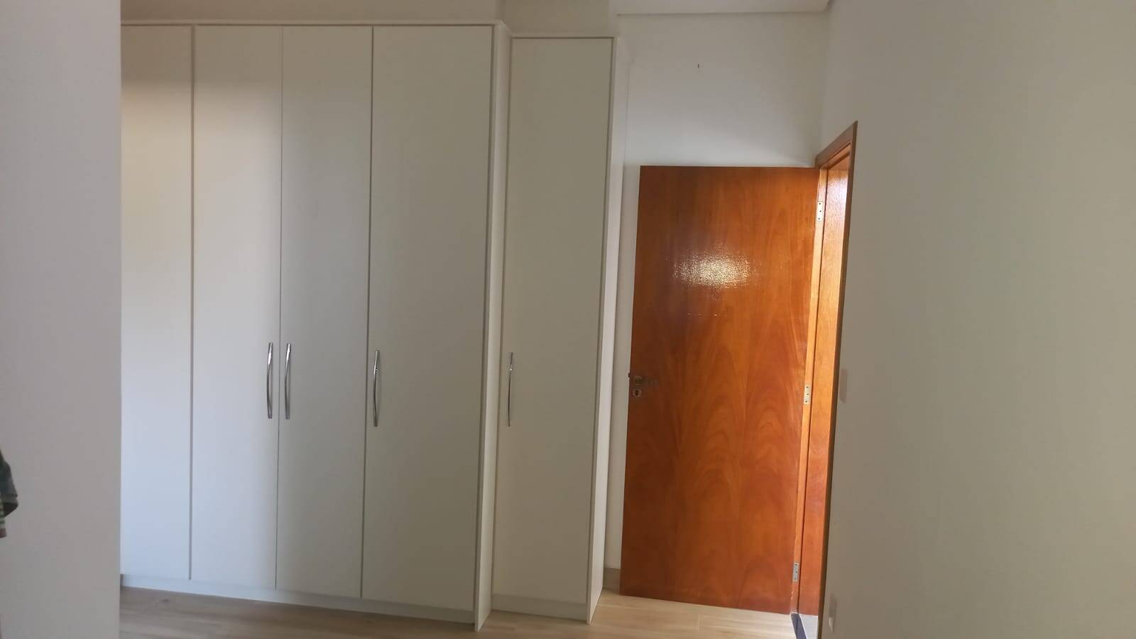 Casa de Condomínio à venda com 4 quartos, 228m² - Foto 10