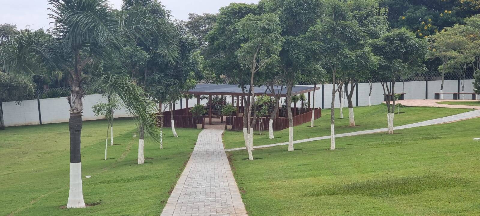 Casa de Condomínio à venda com 4 quartos, 228m² - Foto 31