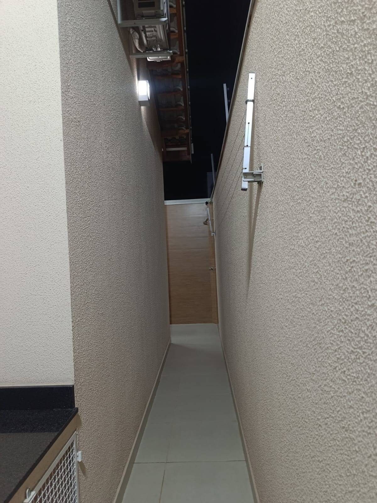 Casa à venda com 3 quartos, 99m² - Foto 16