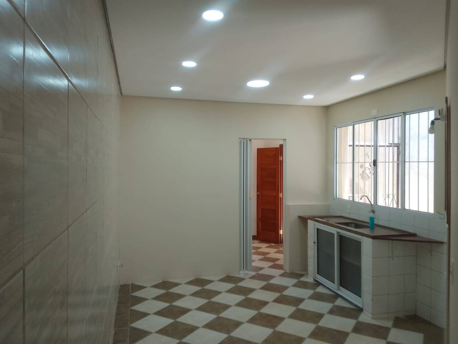 Casa, 2 quartos, 61 m² - Foto 2
