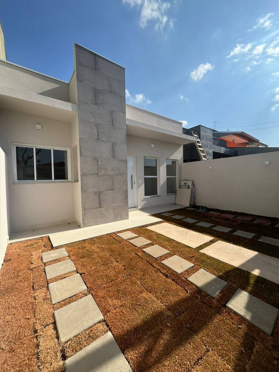 Casa, 3 quartos, 91 m² - Foto 1