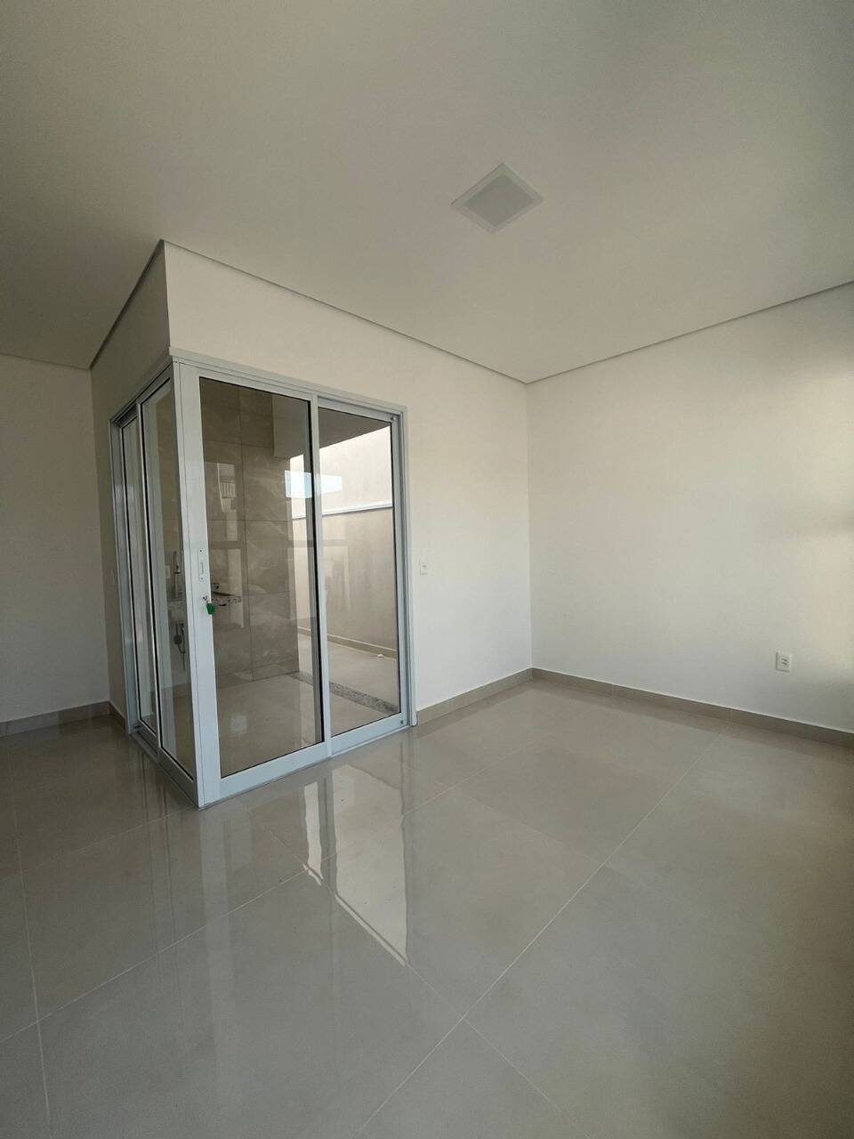 Casa, 3 quartos, 91 m² - Foto 3