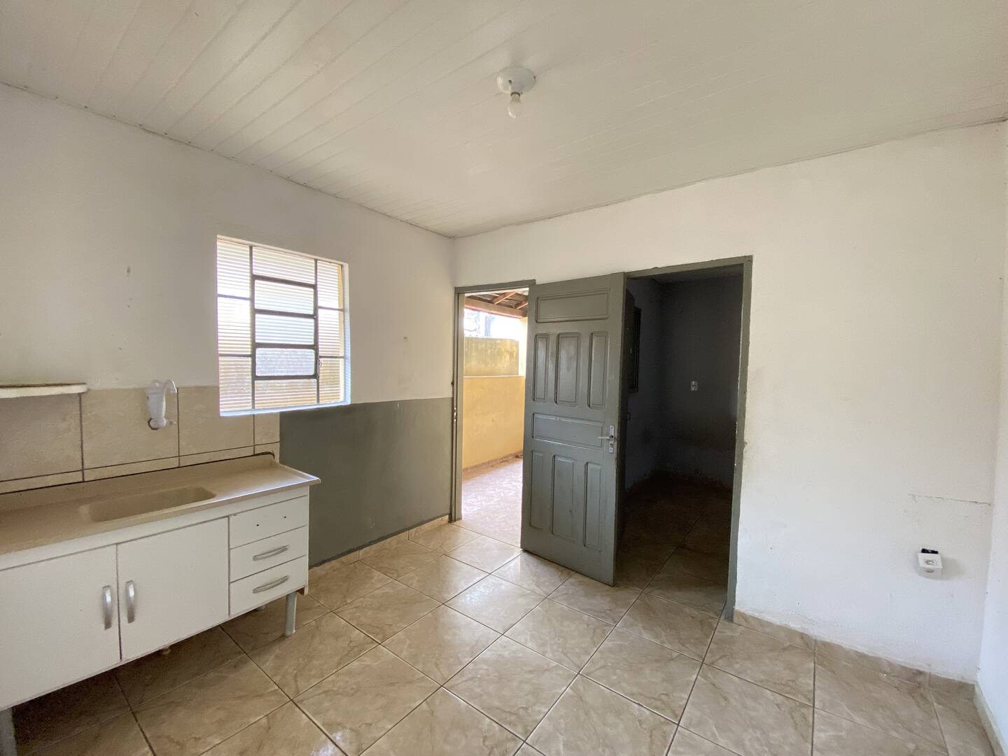 Casa, 2 quartos, 82 m² - Foto 4