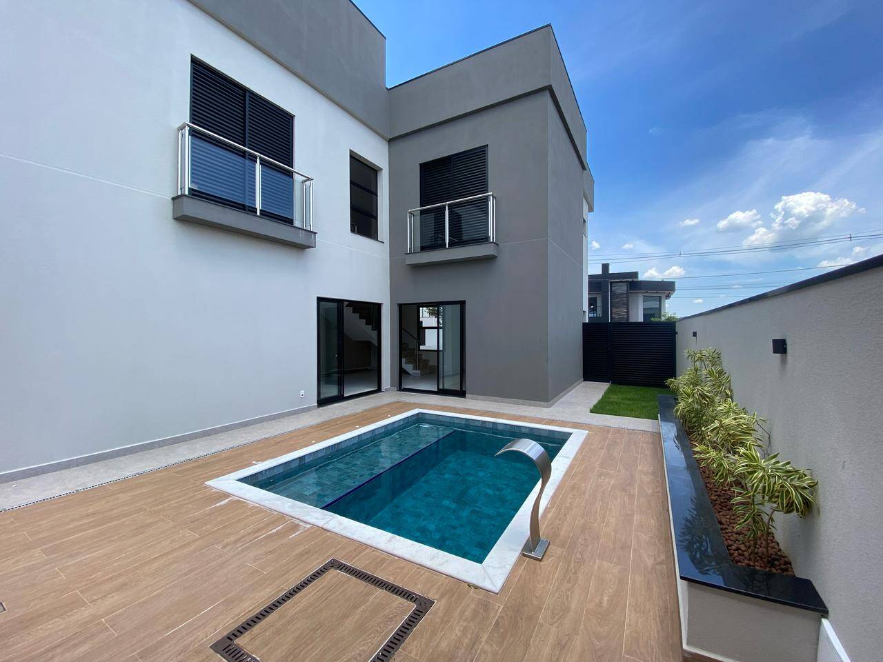 Casa, 3 quartos, 220 m² - Foto 2