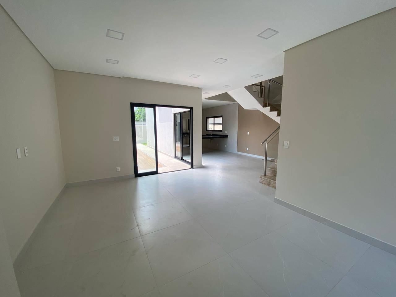 Casa, 3 quartos, 220 m² - Foto 4
