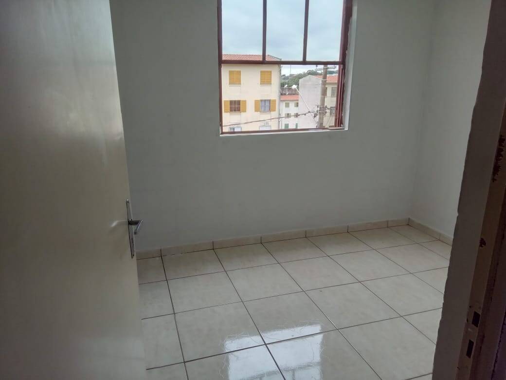 Apartamento à venda com 2 quartos, 47m² - Foto 4