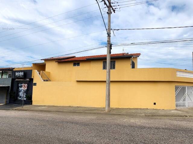 Casa para Venda em Jundiaí - 3