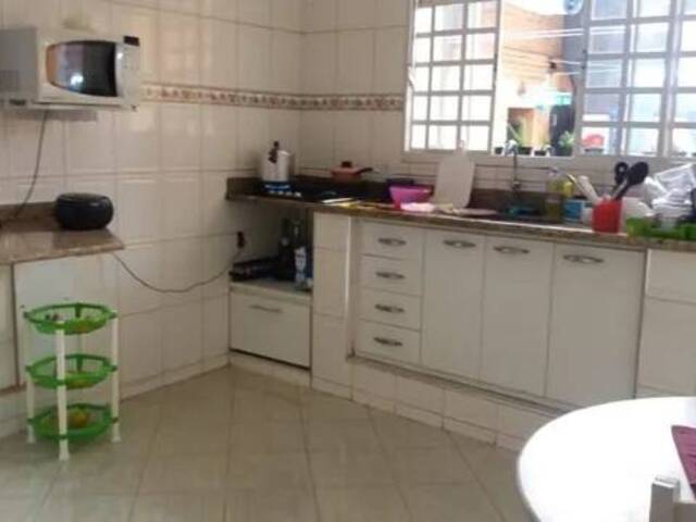 Sobrado para Venda em Jundiaí - 2