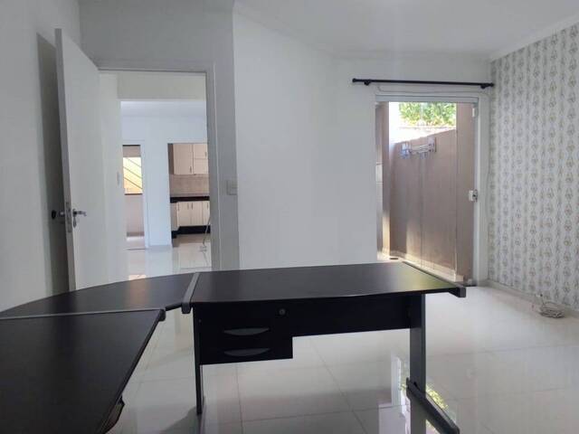 Sobrado para Venda em Jundiaí - 5