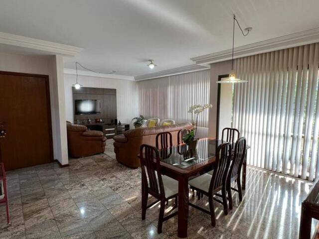 Apartamento para Venda em Jundiaí - 2