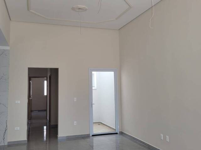 Casa para Venda em Jundiaí - 2