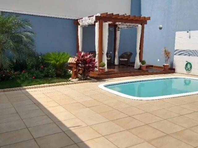 Casa para Venda em Jundiaí - 3