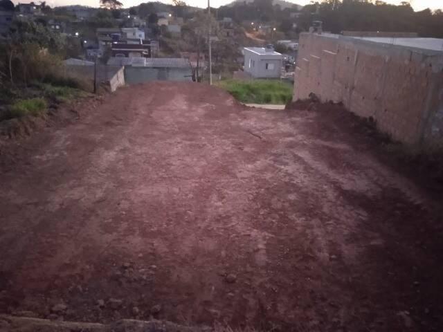 Venda em Parque Santana (Botujuru) - Campo Limpo Paulista