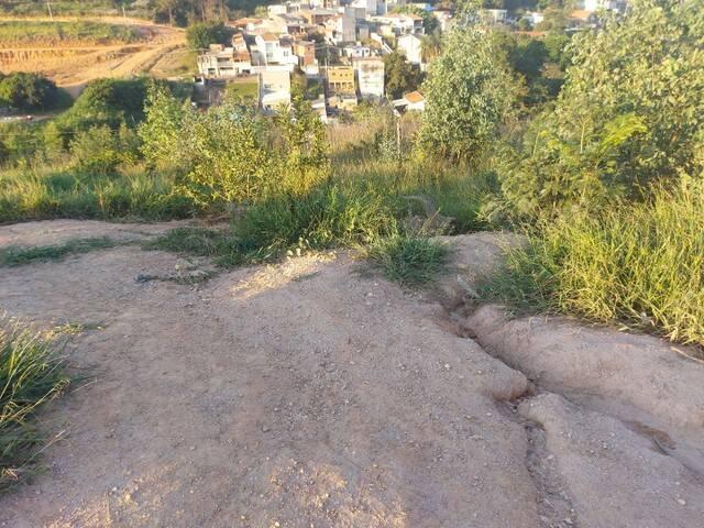 Terreno para Venda em Várzea Paulista - 2