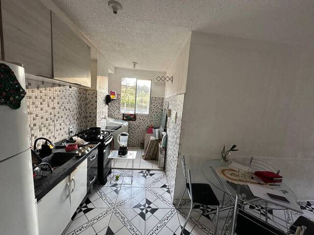 #2503 - Apartamento para Venda em Jundiaí - SP - 2